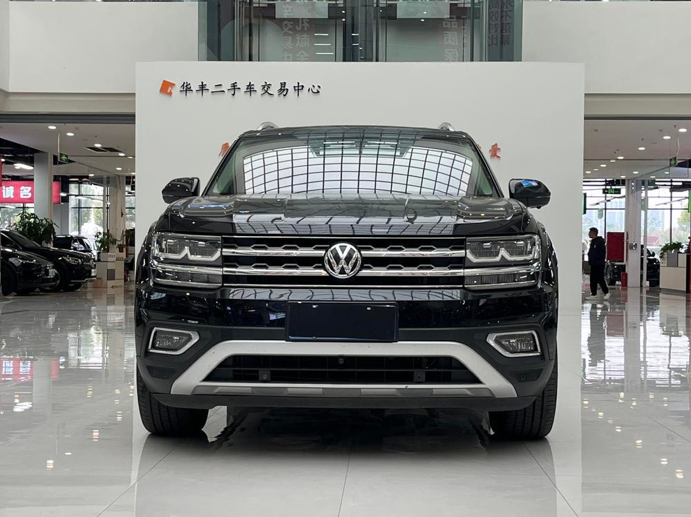 Volkswagen Teramont 2020 — фото автомобиля
