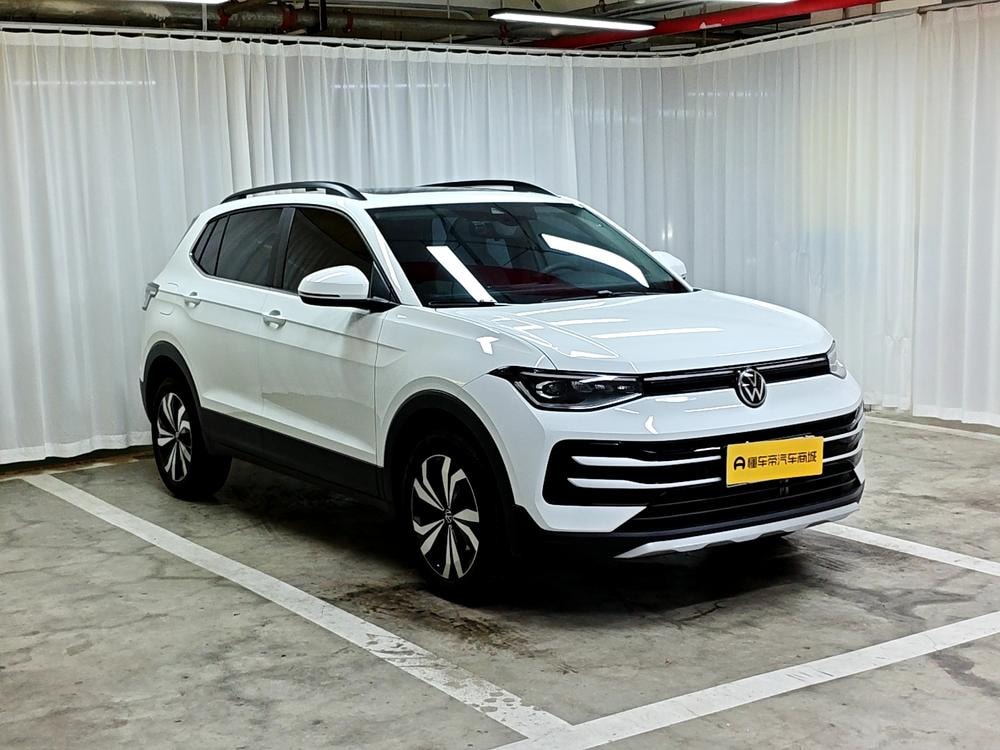 Volkswagen Tharu 2026 — фото автомобиля