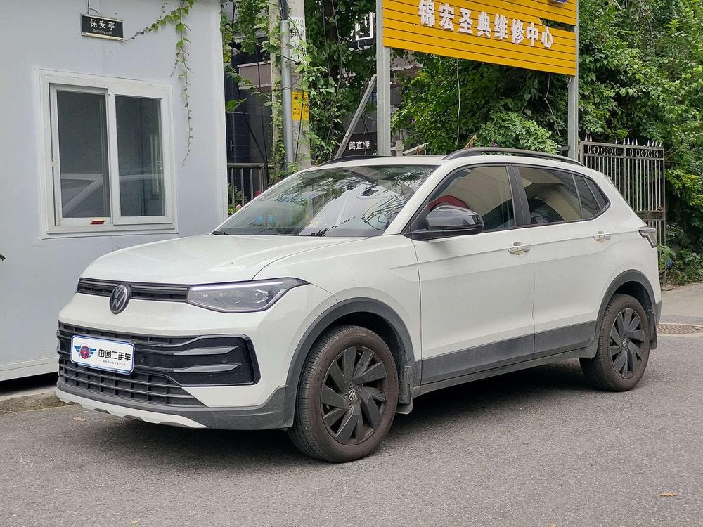 Volkswagen Tharu 2026 — фото автомобиля 1