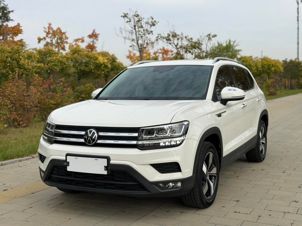 Volkswagen Tharu 2022 — фото автомобиля