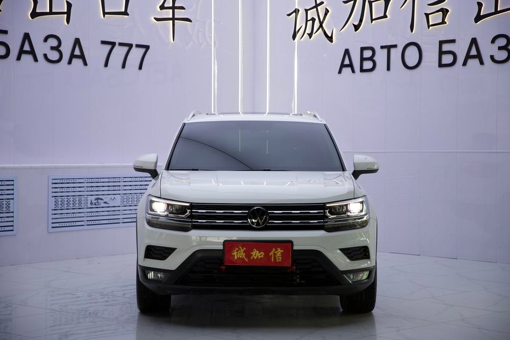 Volkswagen Tharu 2022 — фото автомобиля 1