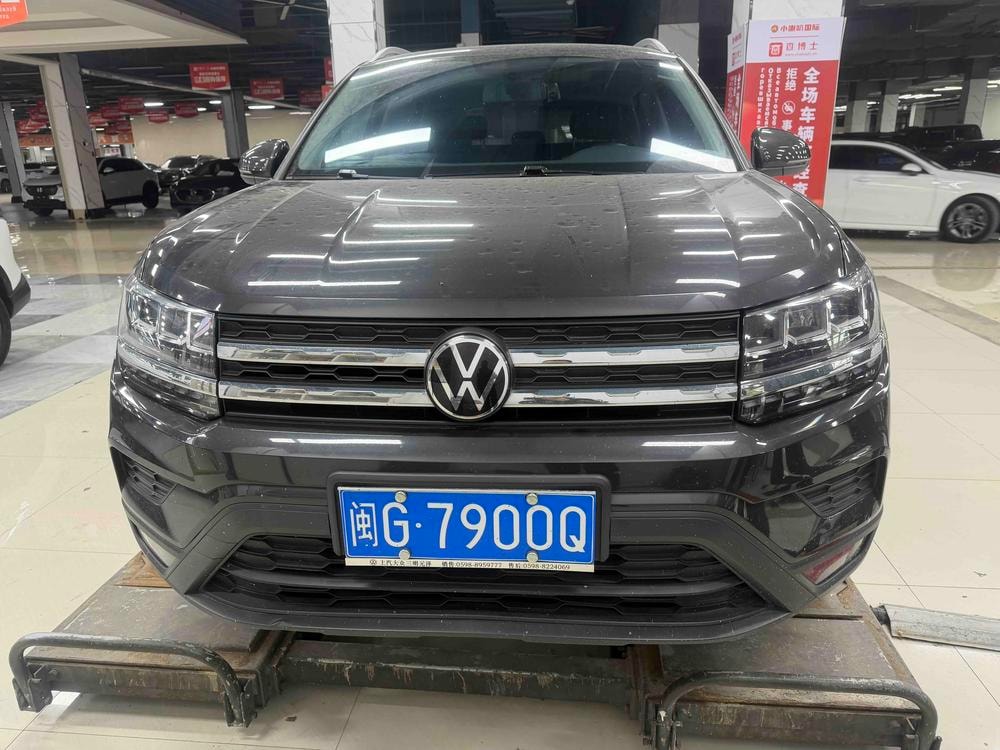 Volkswagen Tharu 2022 — фото автомобиля