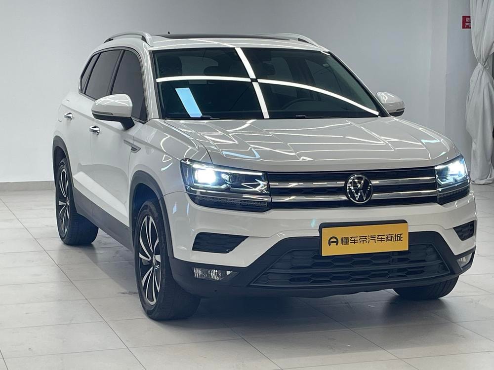 Volkswagen Tharu 2021 — фото автомобиля