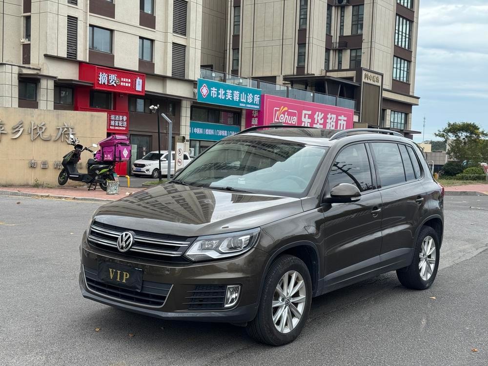 Volkswagen Tiguan 2017 — фото автомобиля