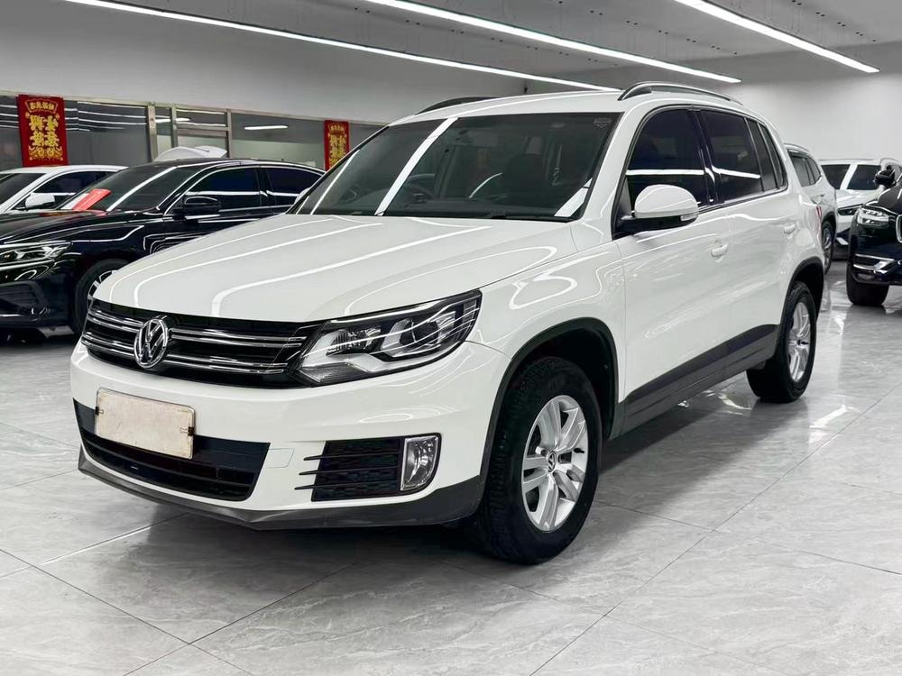 Volkswagen Tiguan 2016 — фото автомобиля 1