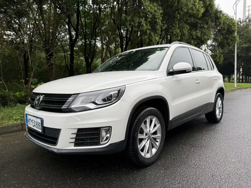 Volkswagen Tiguan 2016 — фото автомобиля