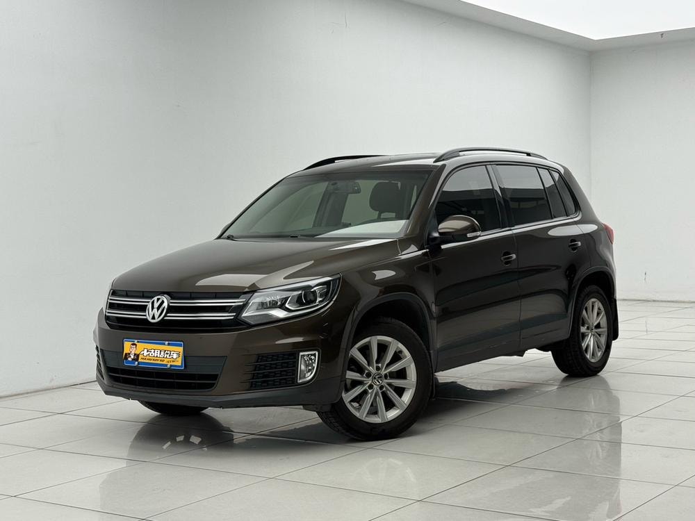 Volkswagen Tiguan 2016 — фото автомобиля