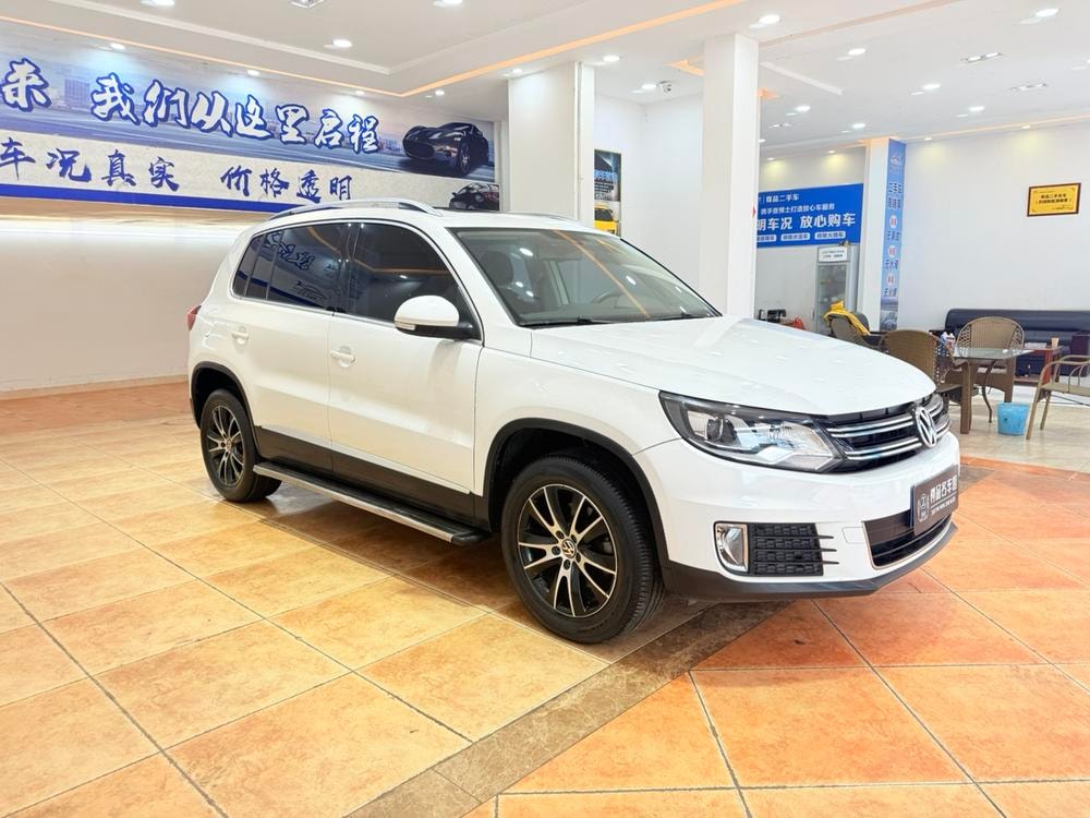 Volkswagen Tiguan 2016 — фото автомобиля