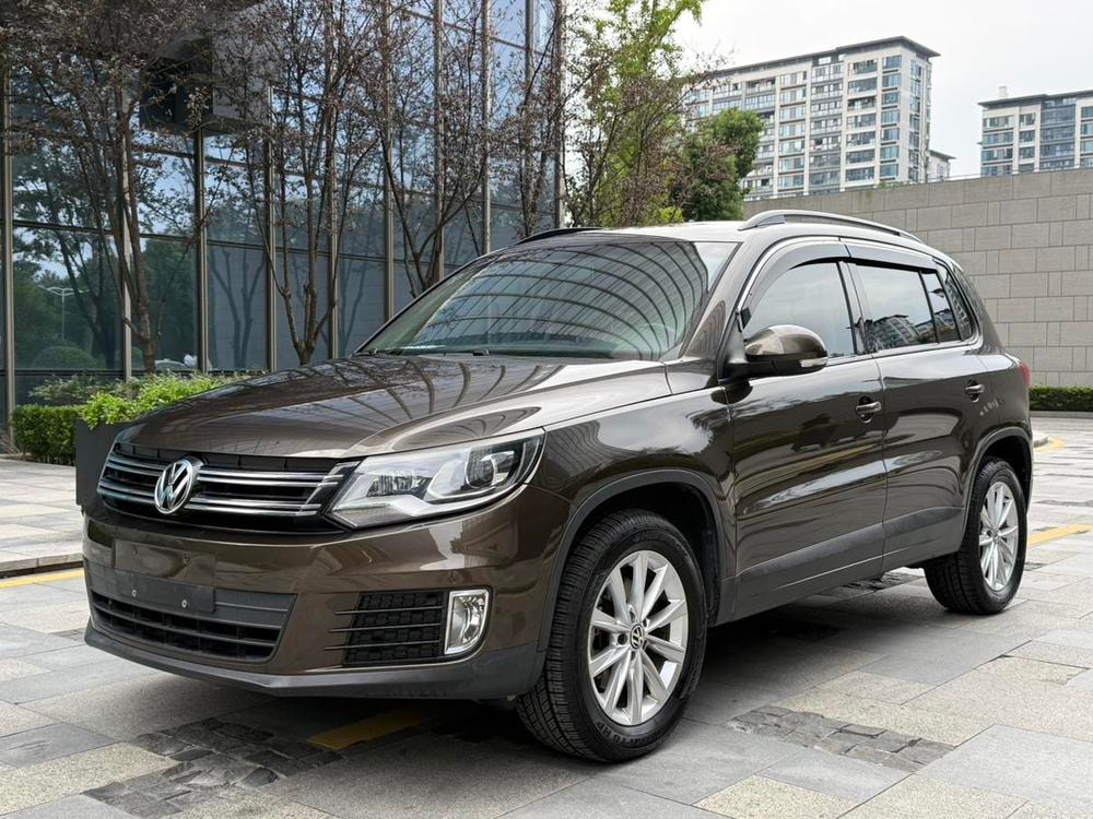 Volkswagen Tiguan 2016 — фото автомобиля 1