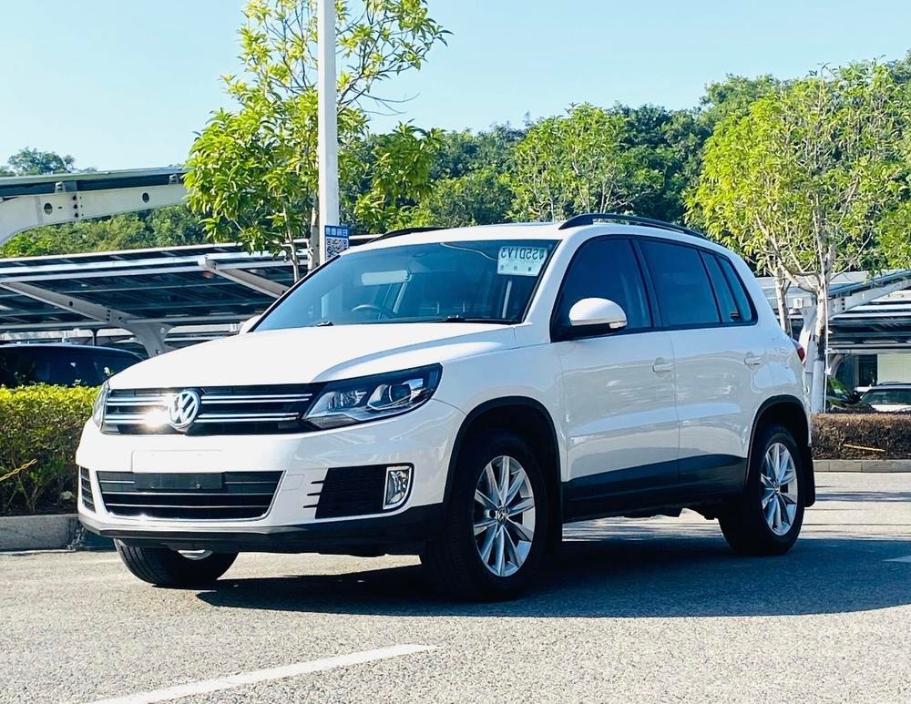 Volkswagen Tiguan 2017 — фото автомобиля 1