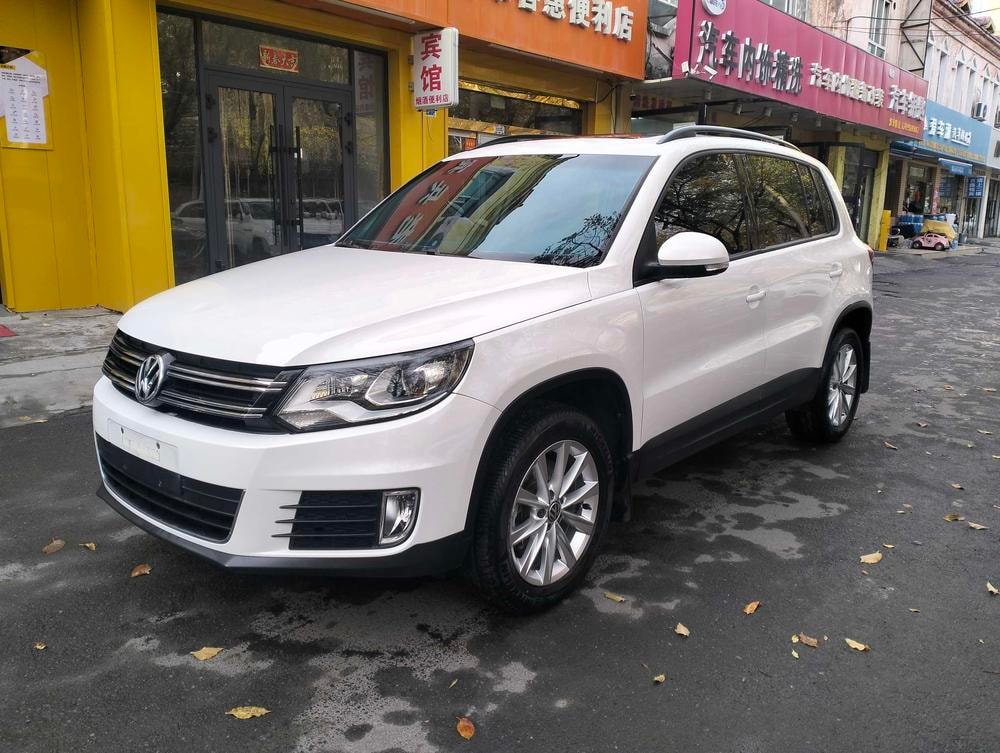 Volkswagen Tiguan 2017 — фото автомобиля