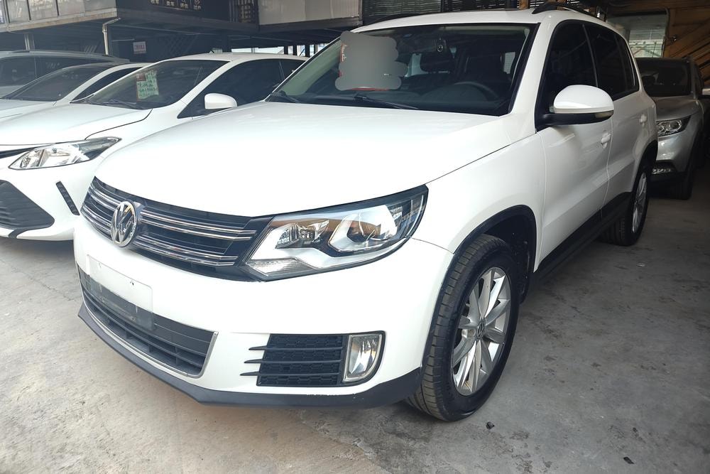 Volkswagen Tiguan 2016 — фото автомобиля