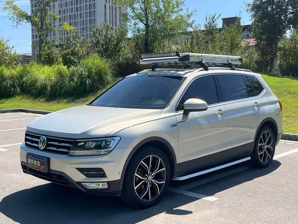 Volkswagen Tiguan L 2019 — фото автомобиля