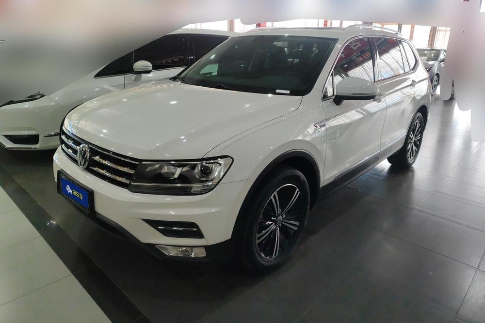 Volkswagen Tiguan L 2019 — фото автомобиля