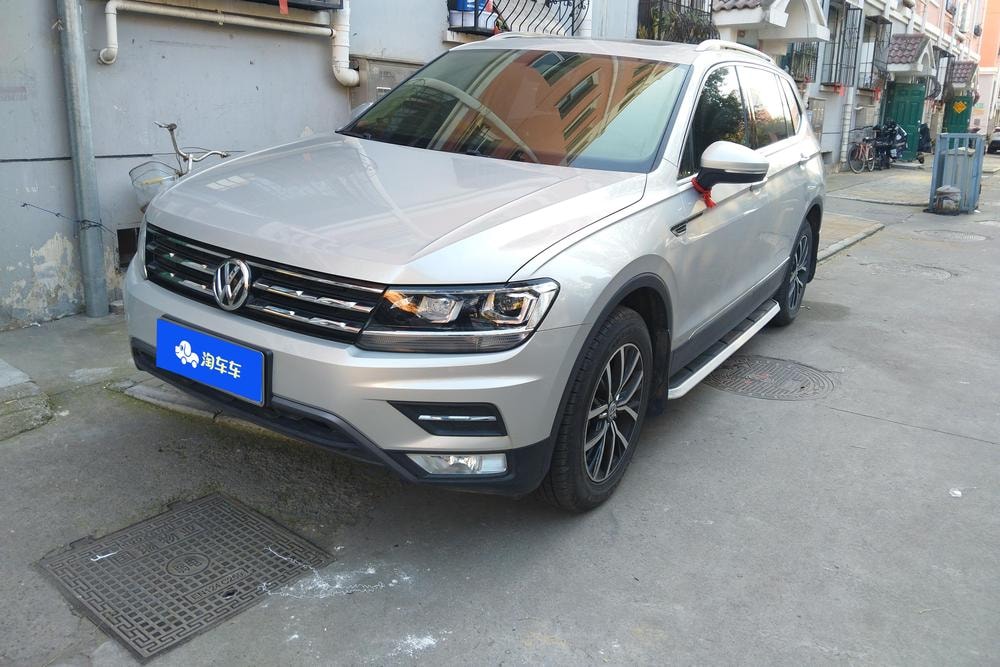 Volkswagen Tiguan L 2018 — фото автомобиля