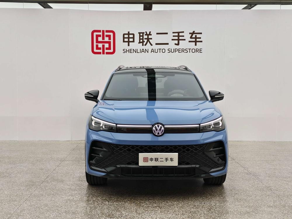Volkswagen Tiguan L 2024 — фото автомобиля