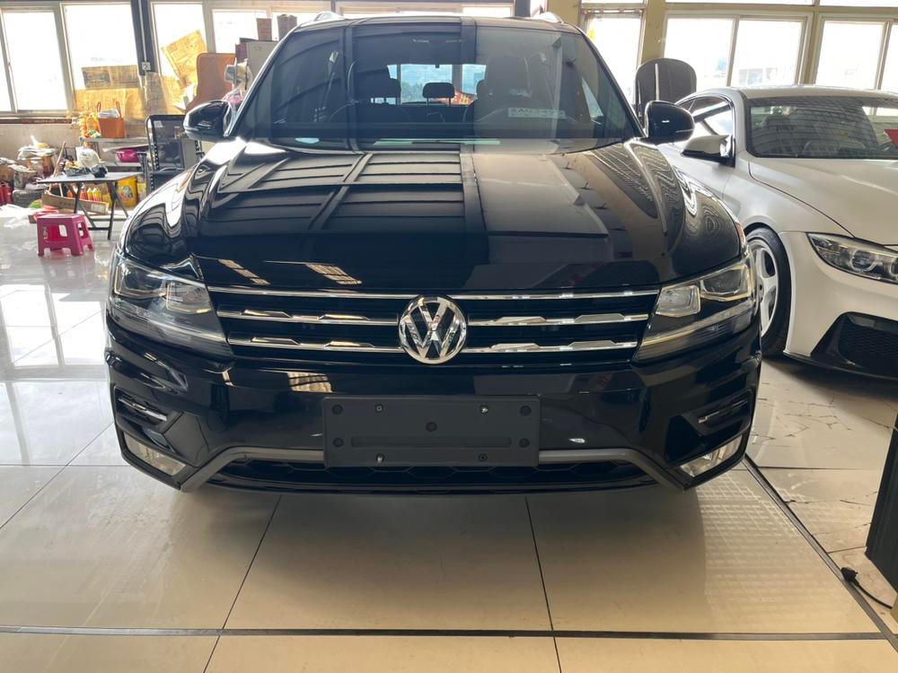 Volkswagen Tiguan L 2019 — фото автомобиля