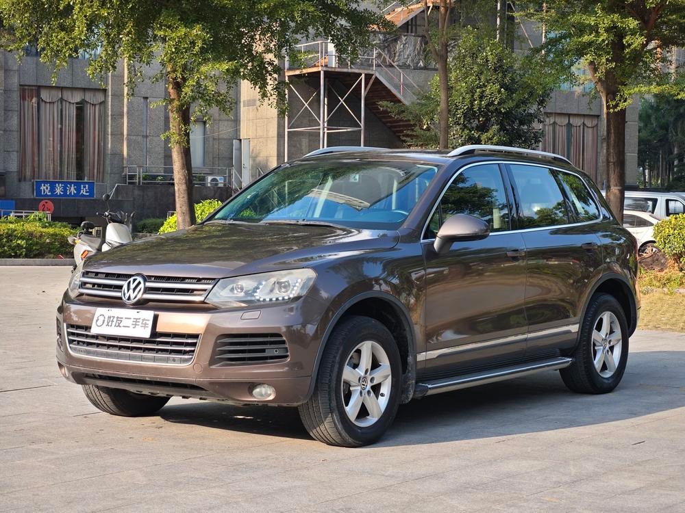 Volkswagen Touareg 2011 — фото автомобиля