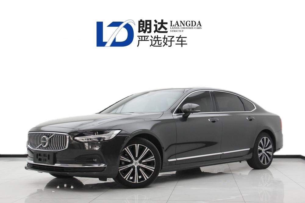 Volvo S90 2021 — фото автомобиля 1
