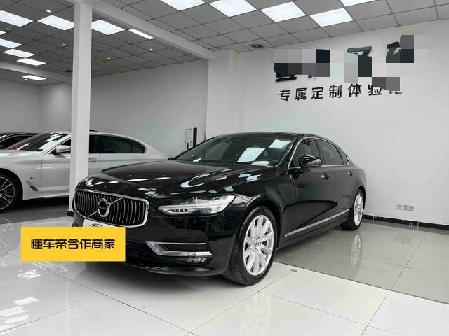 Volvo S90 2020 — фото автомобиля
