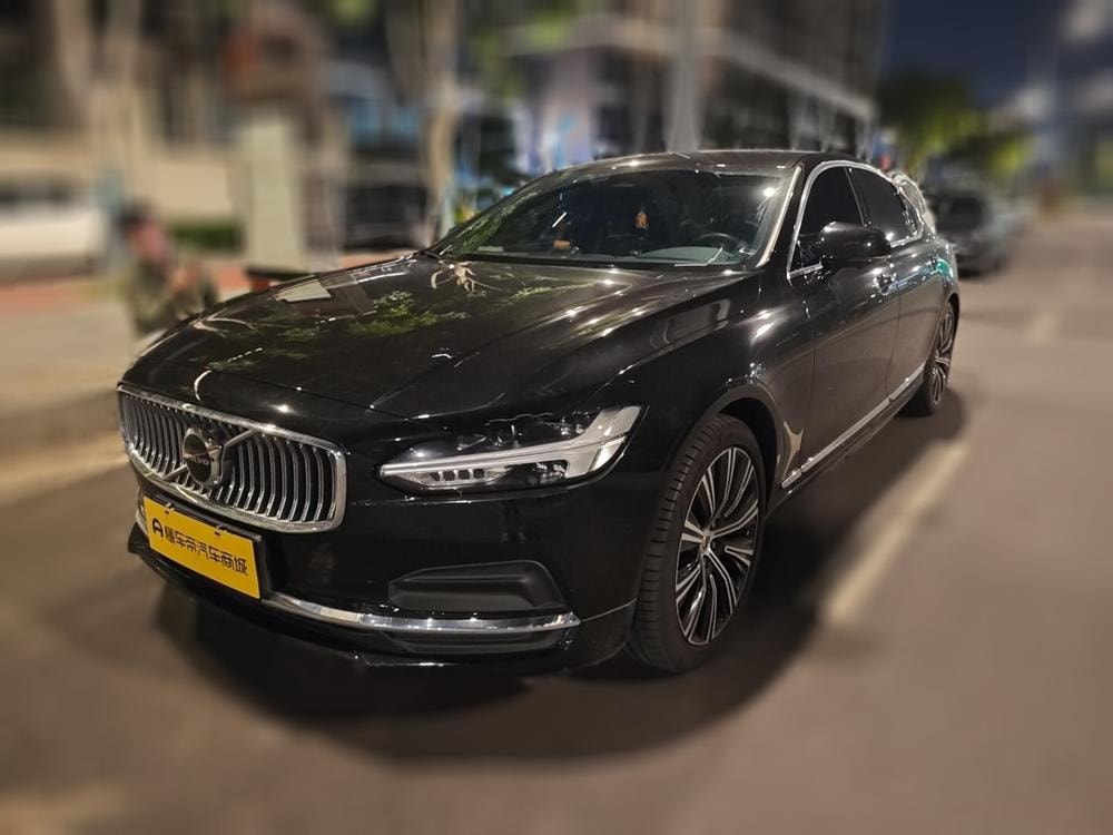 Volvo S90 2022 — фото автомобиля