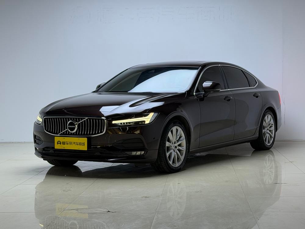 Volvo S90 2018 — фото автомобиля