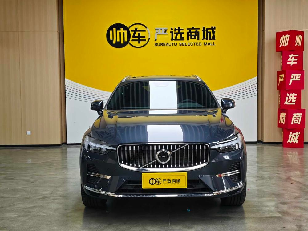 Volvo XC60 2024 — фото автомобиля