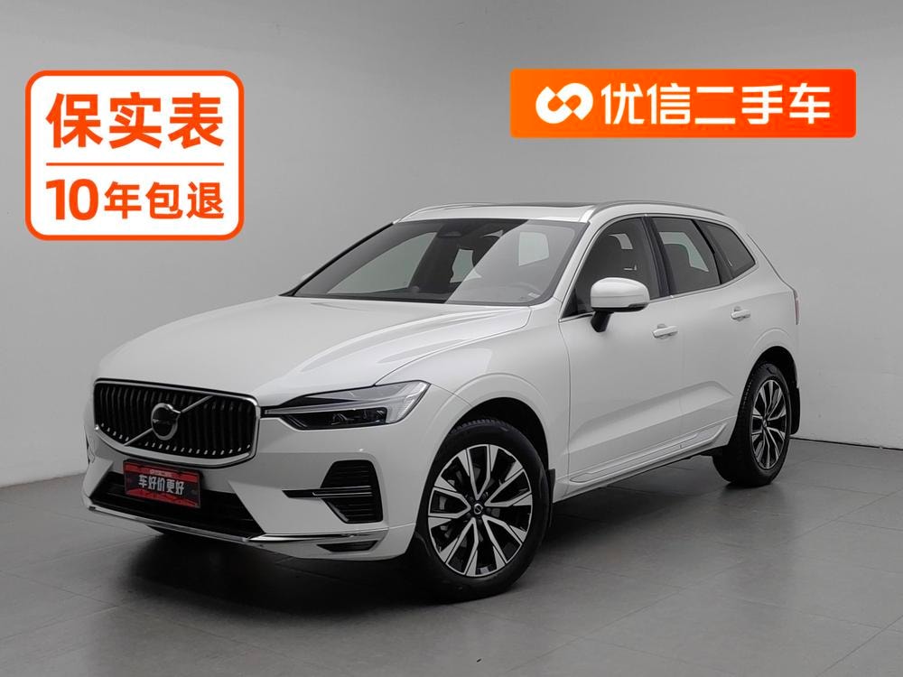 Volvo XC60 2023 — фото автомобиля 1