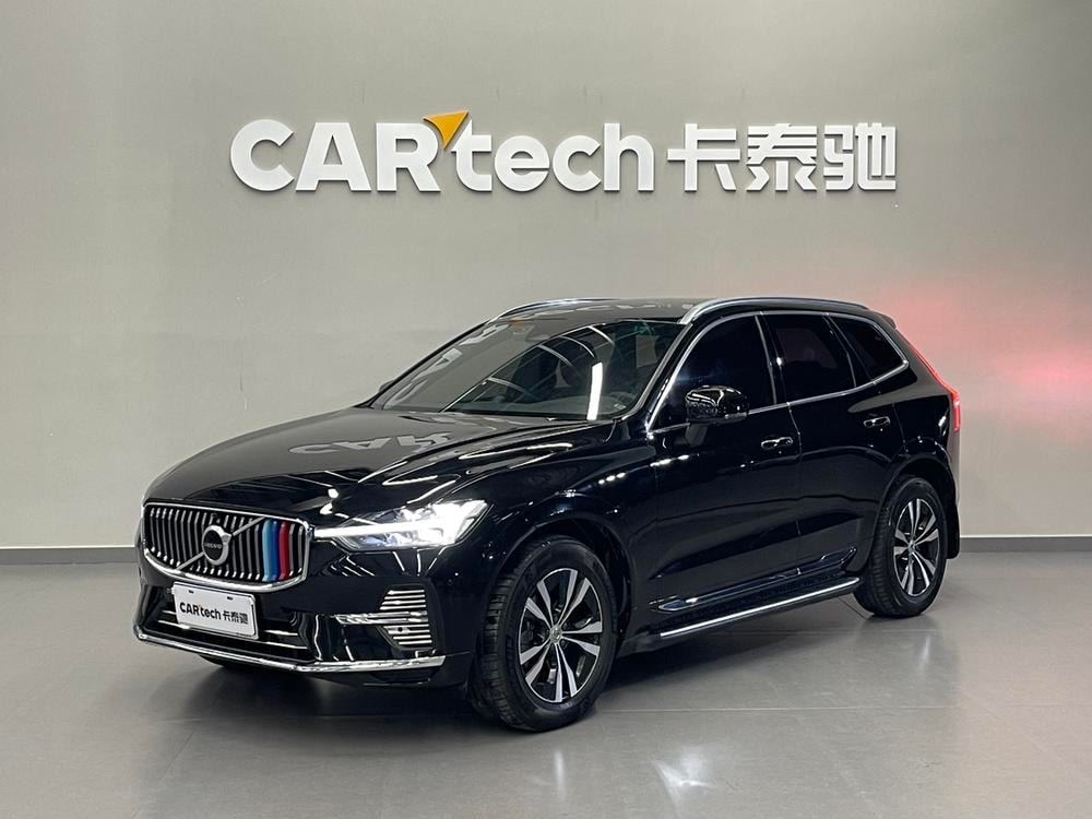 Volvo XC60 2024 — фото автомобиля
