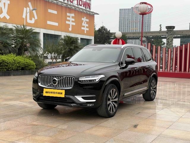 Volvo XC90 2020 — фото автомобиля