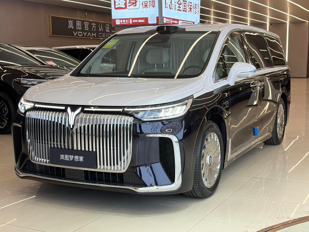 Voyah Dreamer PHEV 2026 — фото автомобиля