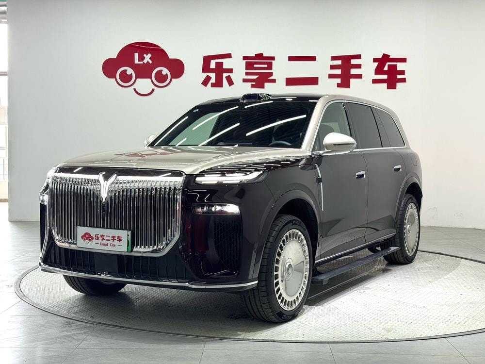 Voyah 岚图泰山 PHEV 2026 — фото автомобиля