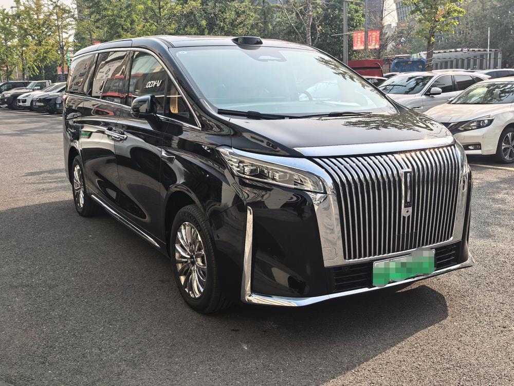 WEY 高山 PHEV 2025 — фото автомобиля 1
