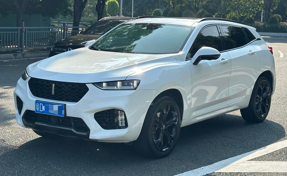 WEY VV7 2017 — фото автомобиля 1