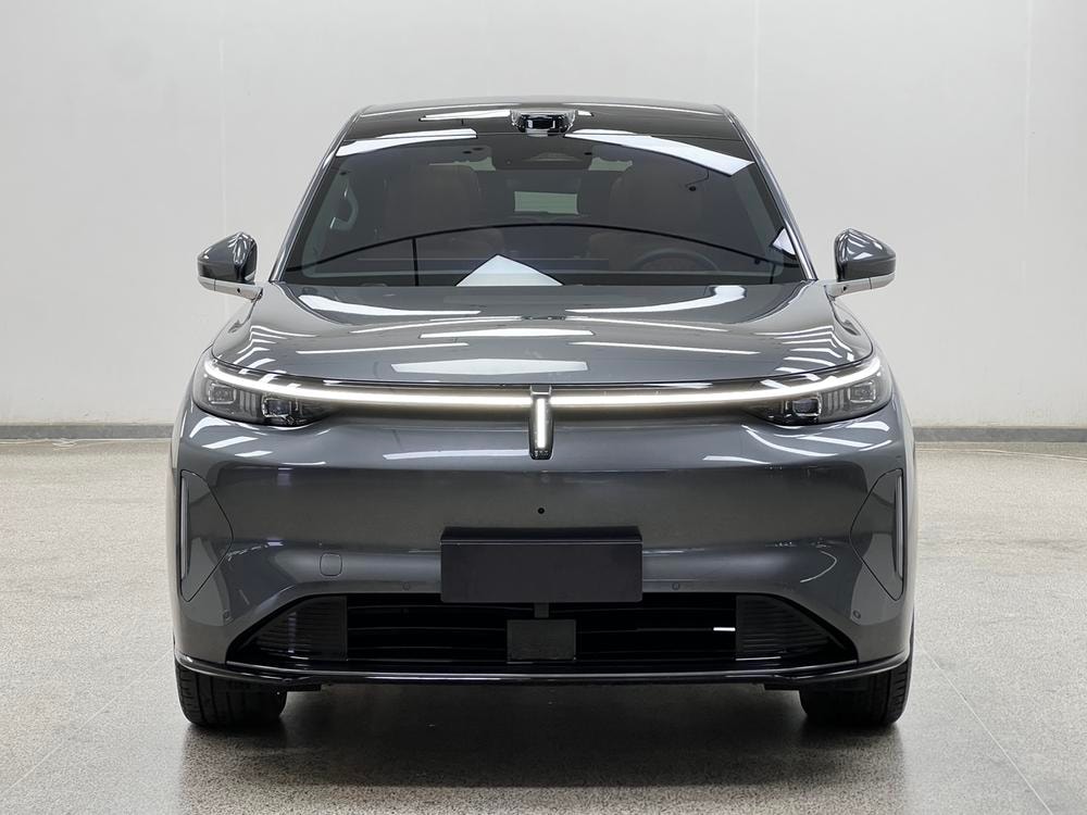WEY 魏牌V9X PHEV 2026 — фото автомобиля