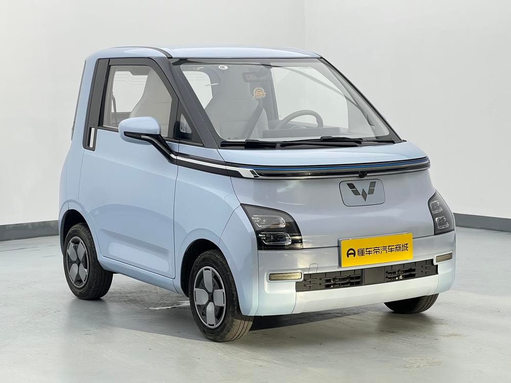 Wuling Air EV 2022 — фото автомобиля