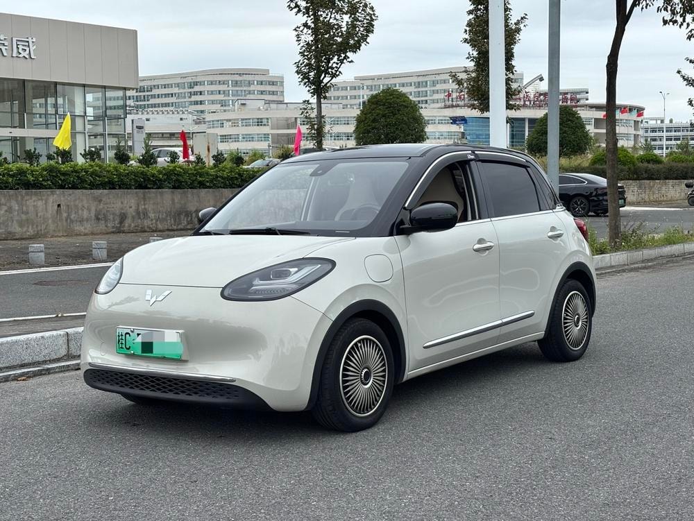 Wuling Bingo 2023 — фото автомобиля