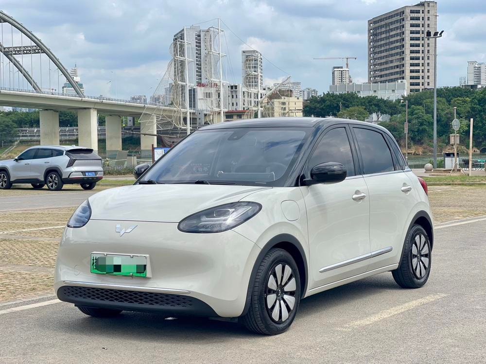 Wuling Bingo 2023 — фото автомобиля