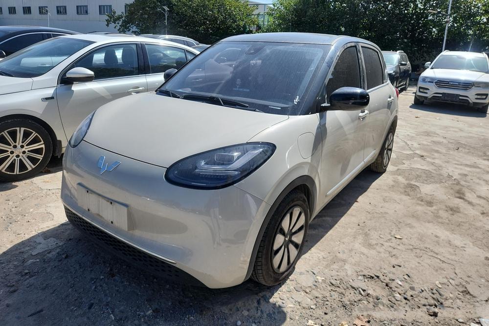 Wuling Bingo 2023 — фото автомобиля