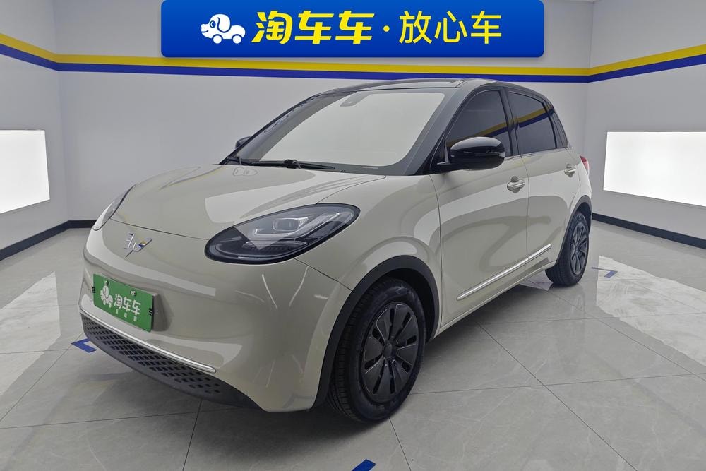Wuling Bingo 2023 — фото автомобиля 1