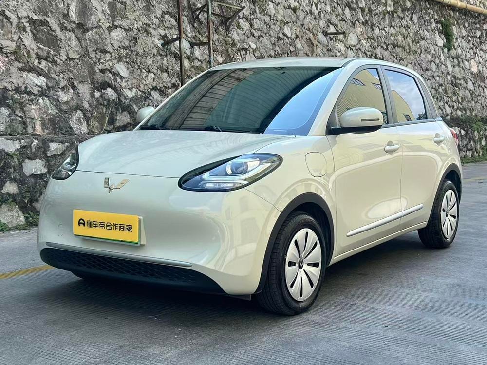Wuling Bingo 2025 — фото автомобиля 1