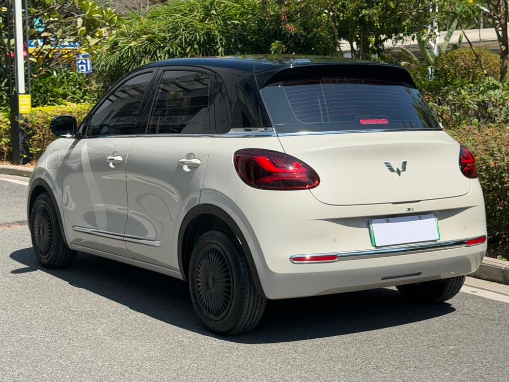 Wuling Bingo 2023 — фото автомобиля