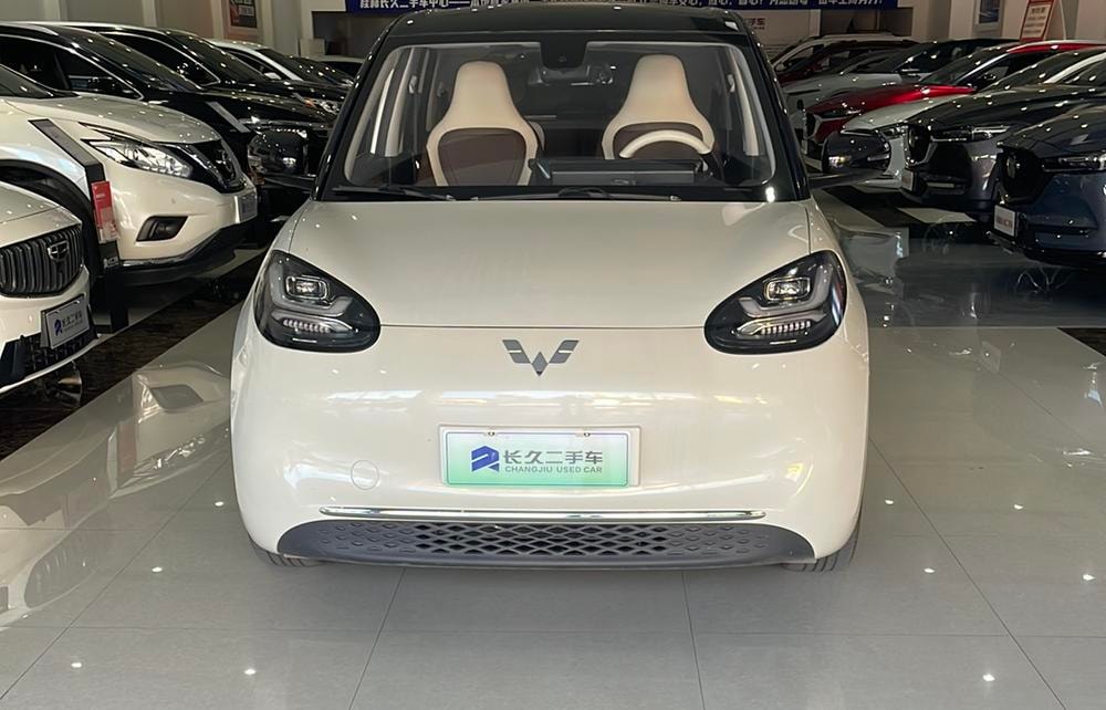 Wuling Bingo 2023 — фото автомобиля 1
