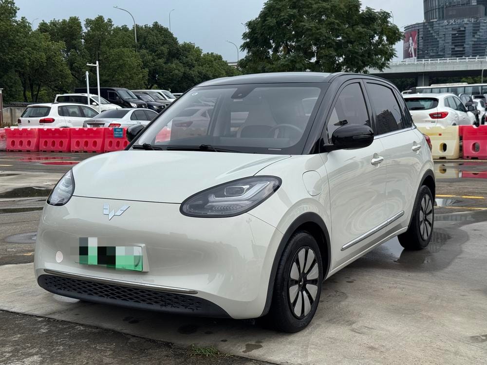 Wuling Bingo 2023 — фото автомобиля