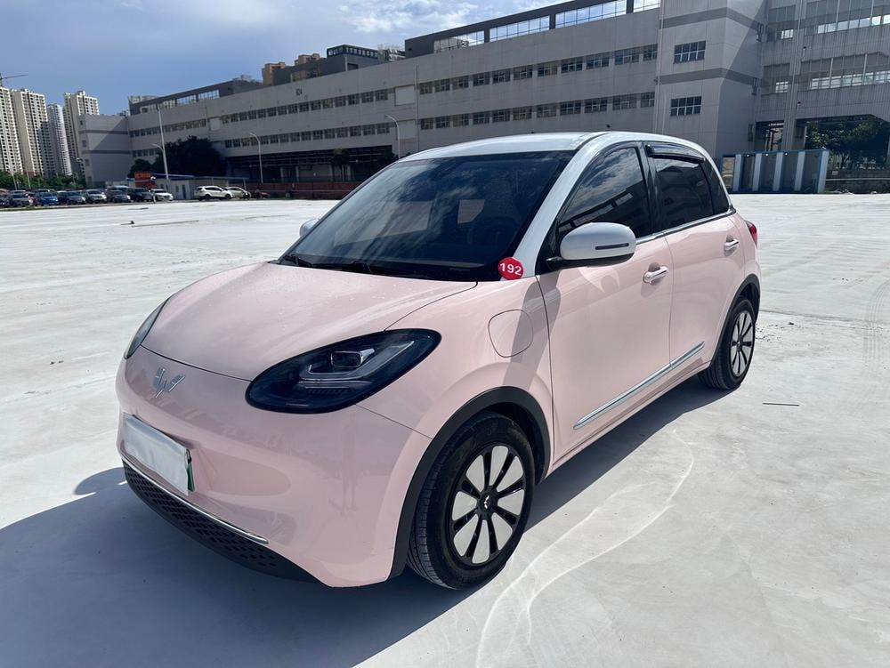 Wuling Bingo 2023 — фото автомобиля