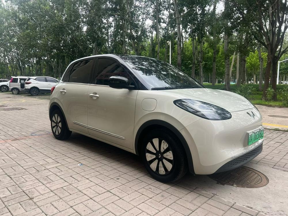 Wuling Bingo 2023 — фото автомобиля