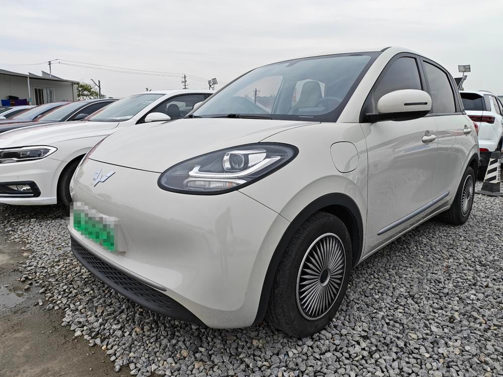 Wuling Bingo 2023 — фото автомобиля