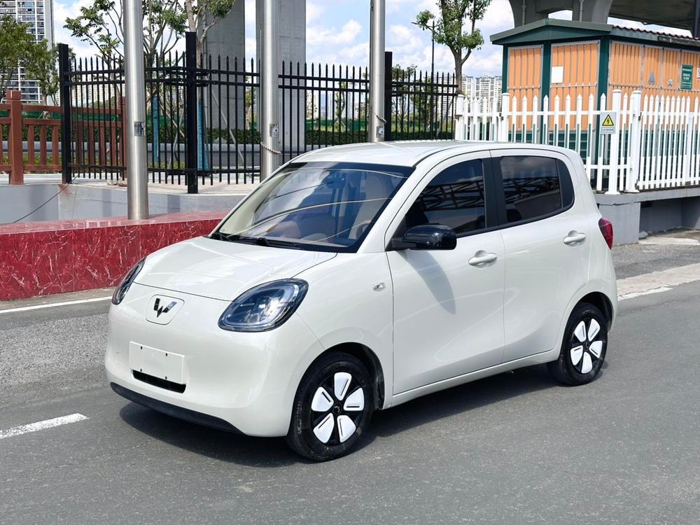 Wuling Hongguang MINIEV 2025 — фото автомобиля