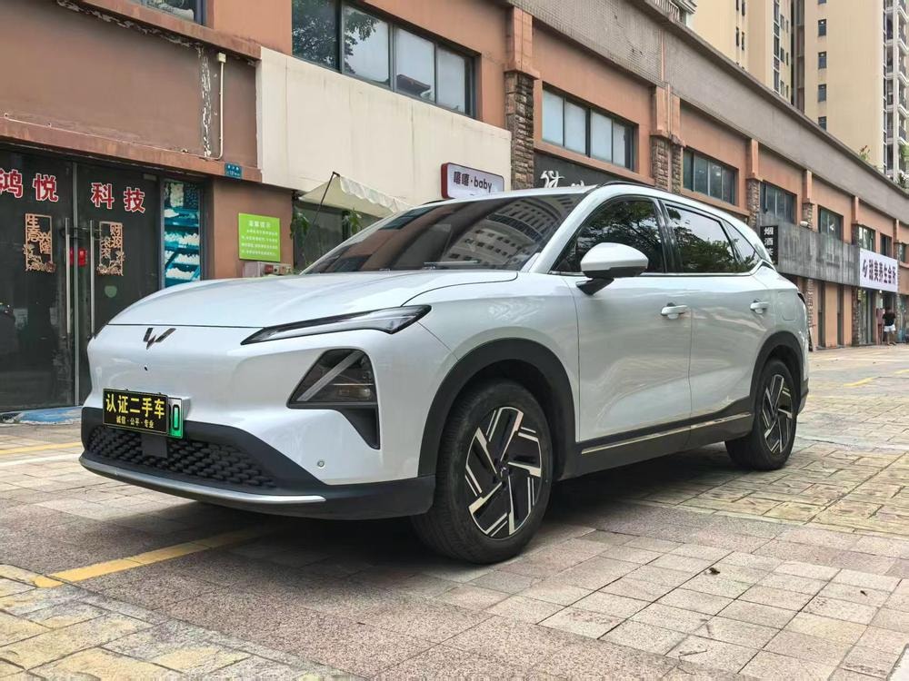 Wuling Starlight S EV 2024 — фото автомобиля 1