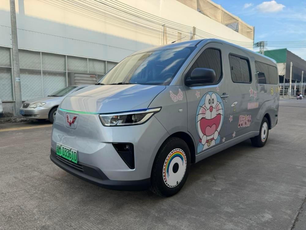 Wuling Yangguang 2026 — фото автомобиля 1